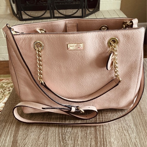 kate spade Handbags - ♠️WOW… KATE SPADE PURSE♠️